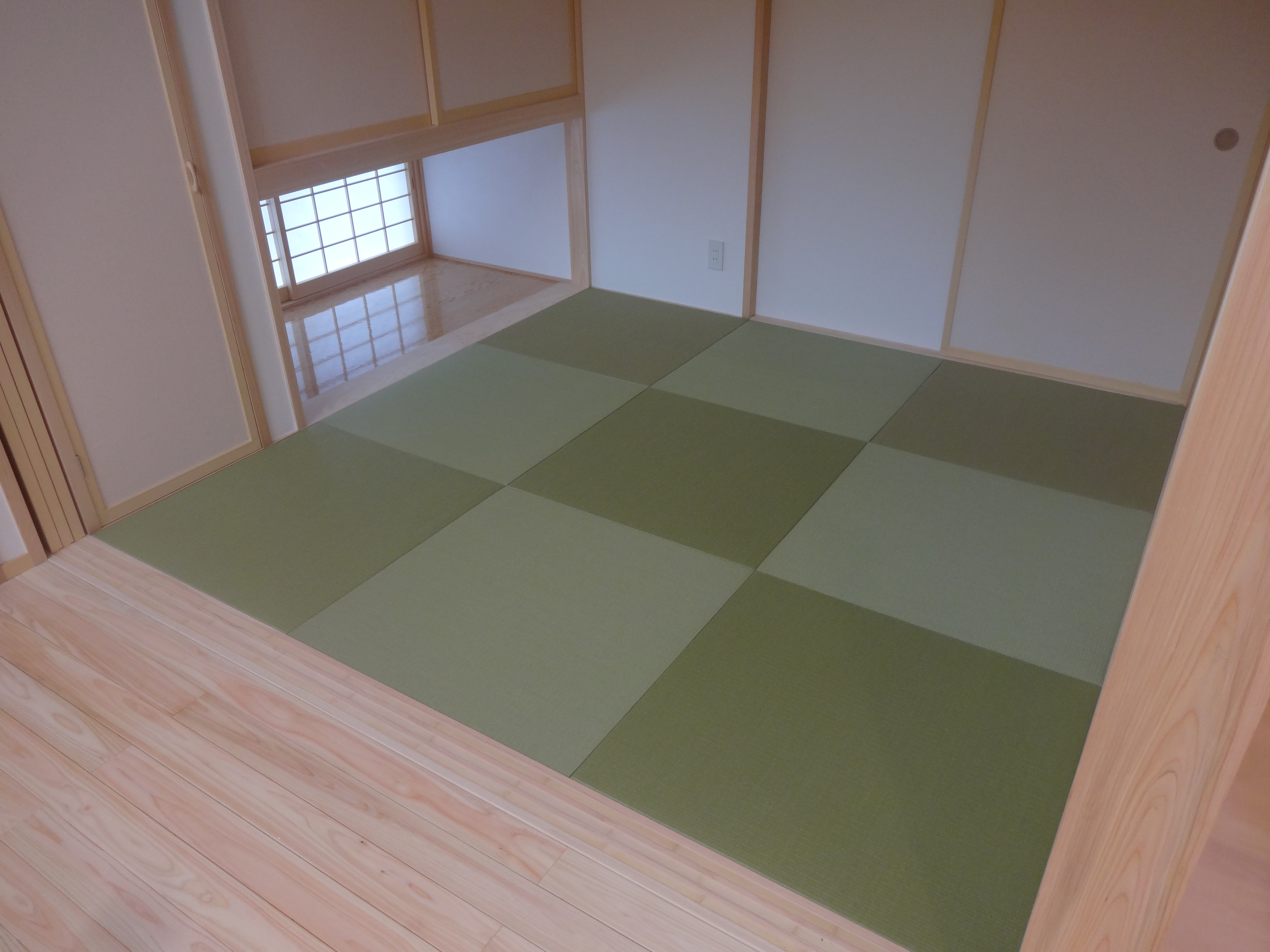 完成した美しい畳の部屋